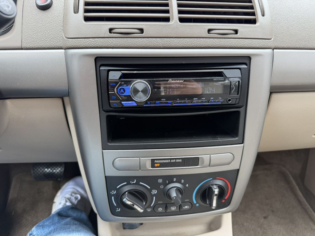 2007 Chevrolet Cobalt Image 15