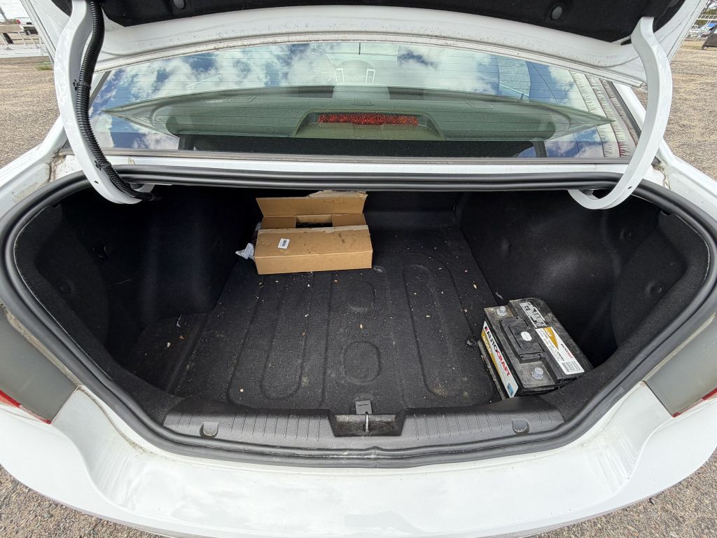 2011 Chevrolet Cruze Image 12