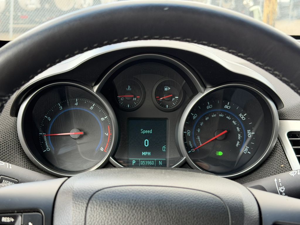 2011 Chevrolet Cruze Image 18