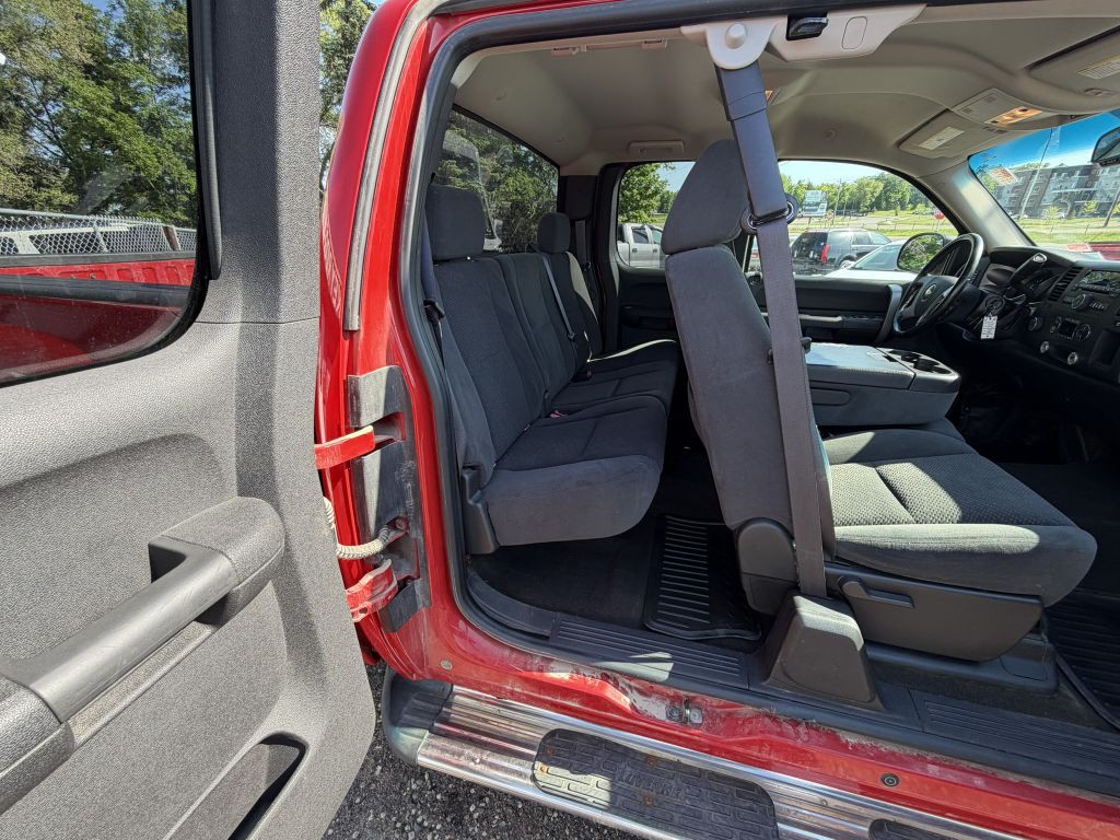 2008 Chevrolet Silverado 1500 Image 12