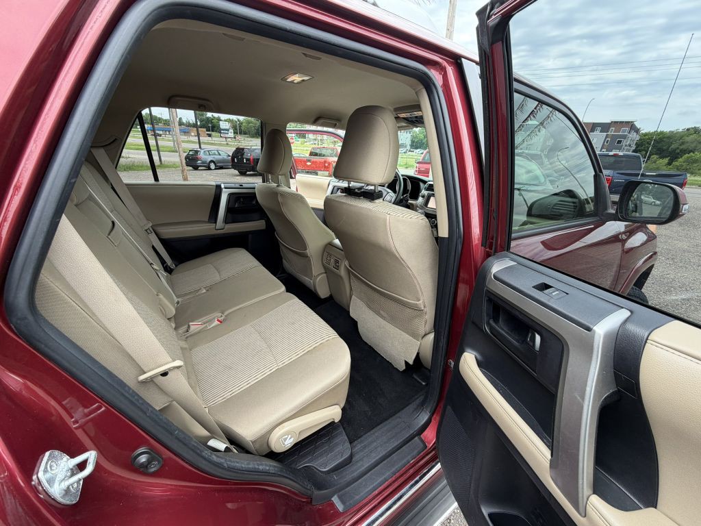 2012 Toyota 4Runner Image 12