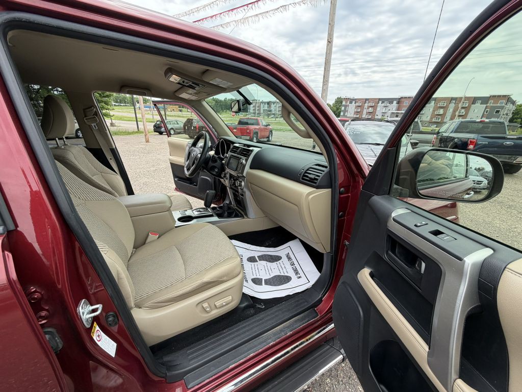 2012 Toyota 4Runner Image 13