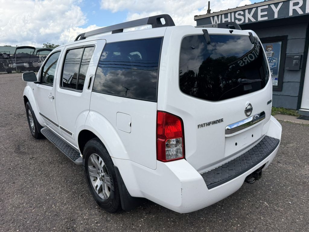 2012 Nissan Pathfinder Image 3