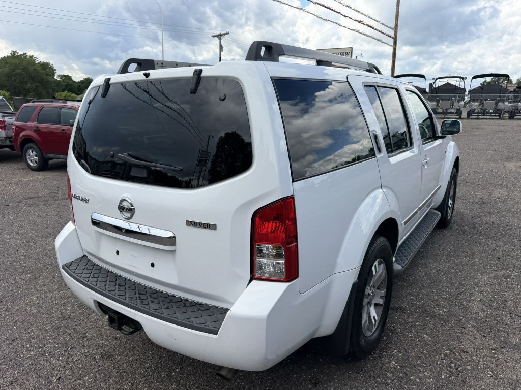 2012 Nissan Pathfinder Image 5