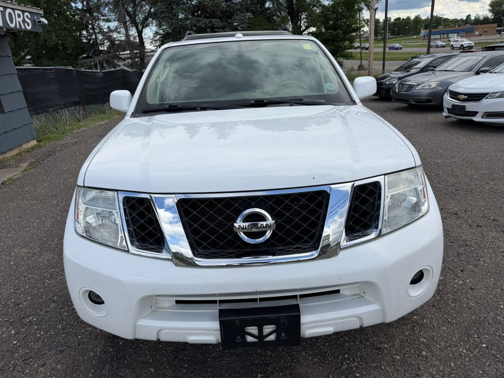 2012 Nissan Pathfinder Image 8
