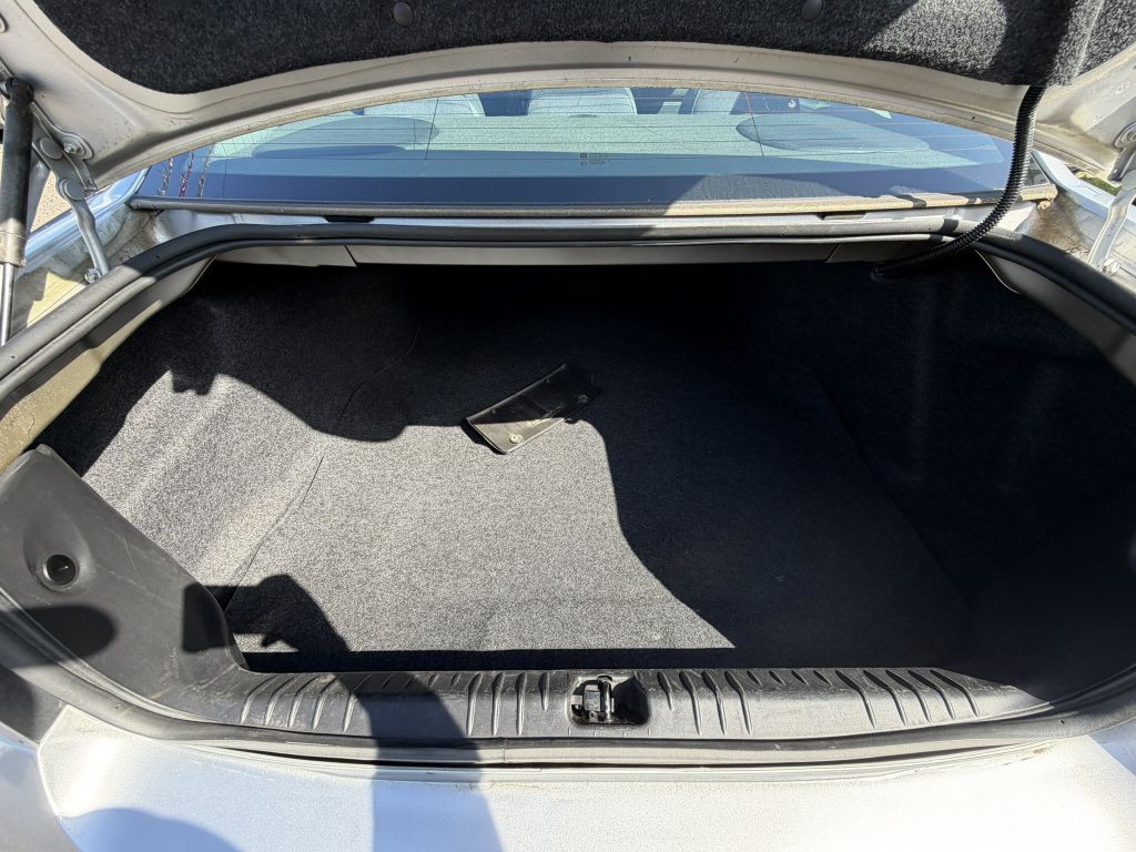 2009 Chevrolet Impala Image 11