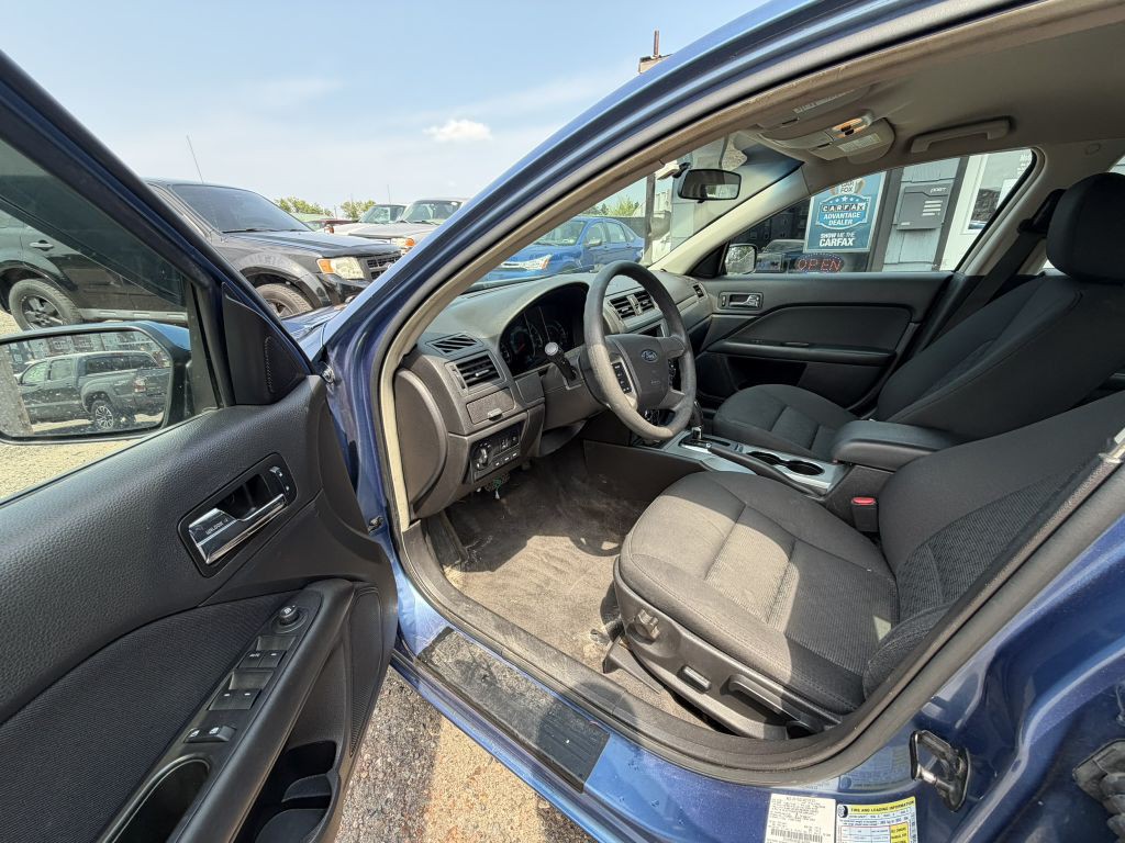 2010 Ford Fusion Image 8