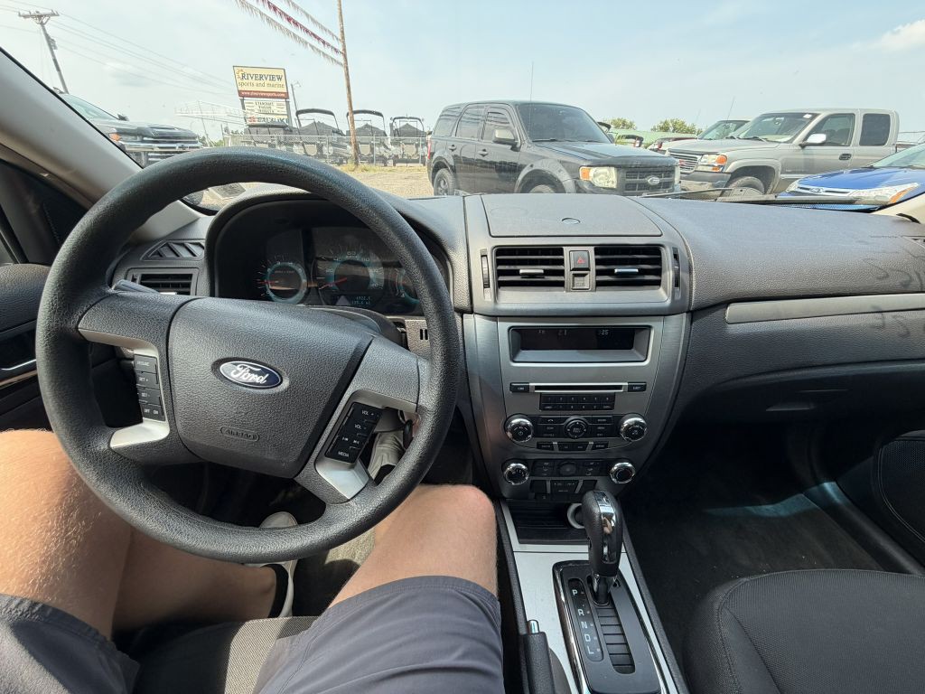 2010 Ford Fusion Image 13