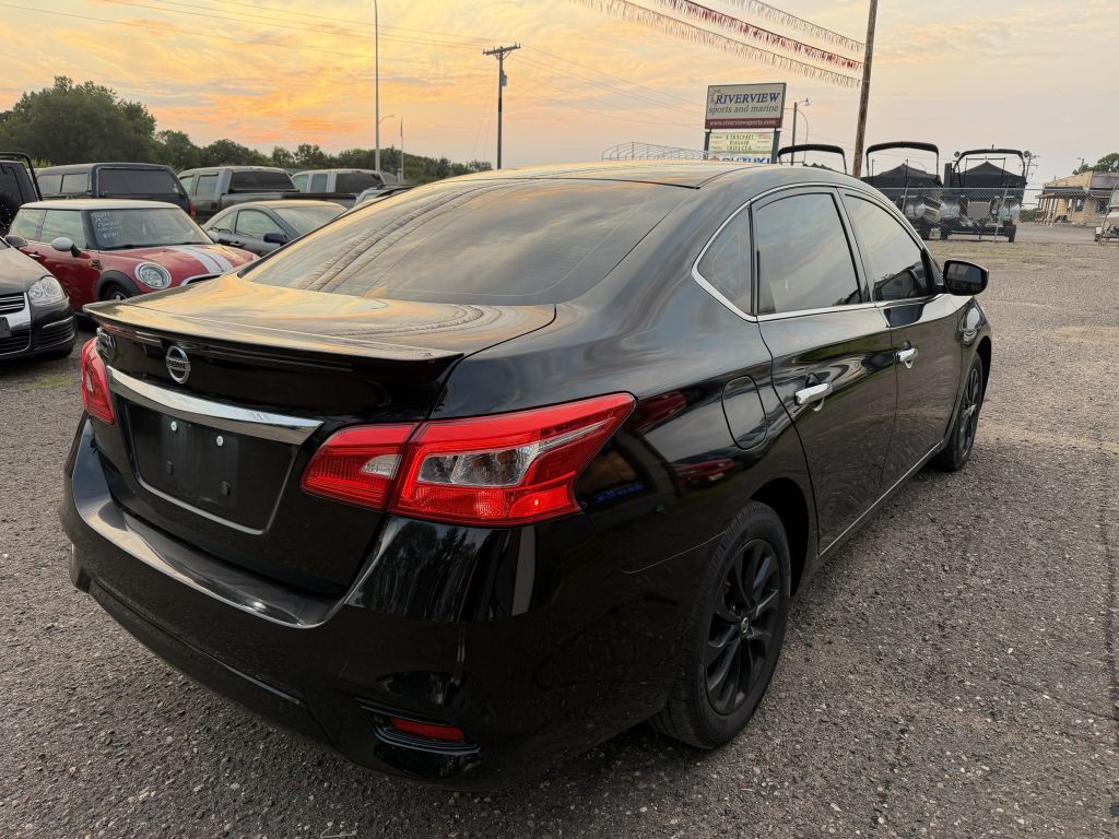 2018 Nissan Sentra Image 4