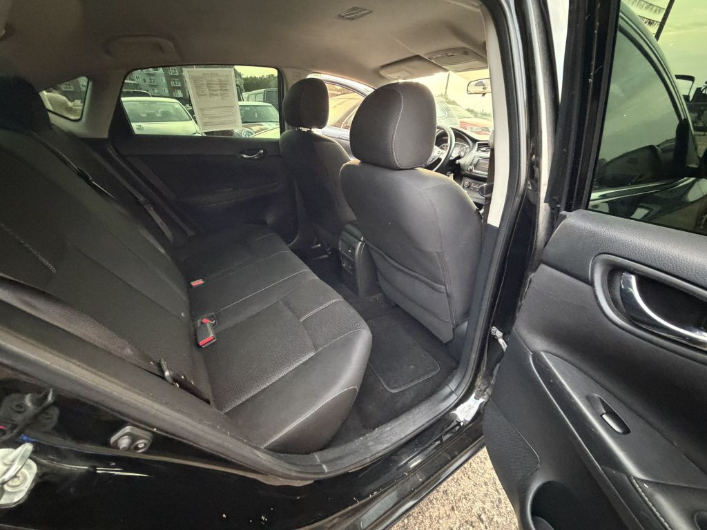2018 Nissan Sentra Image 11