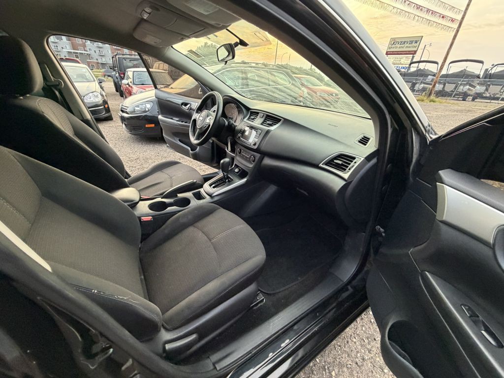 2018 Nissan Sentra Image 12