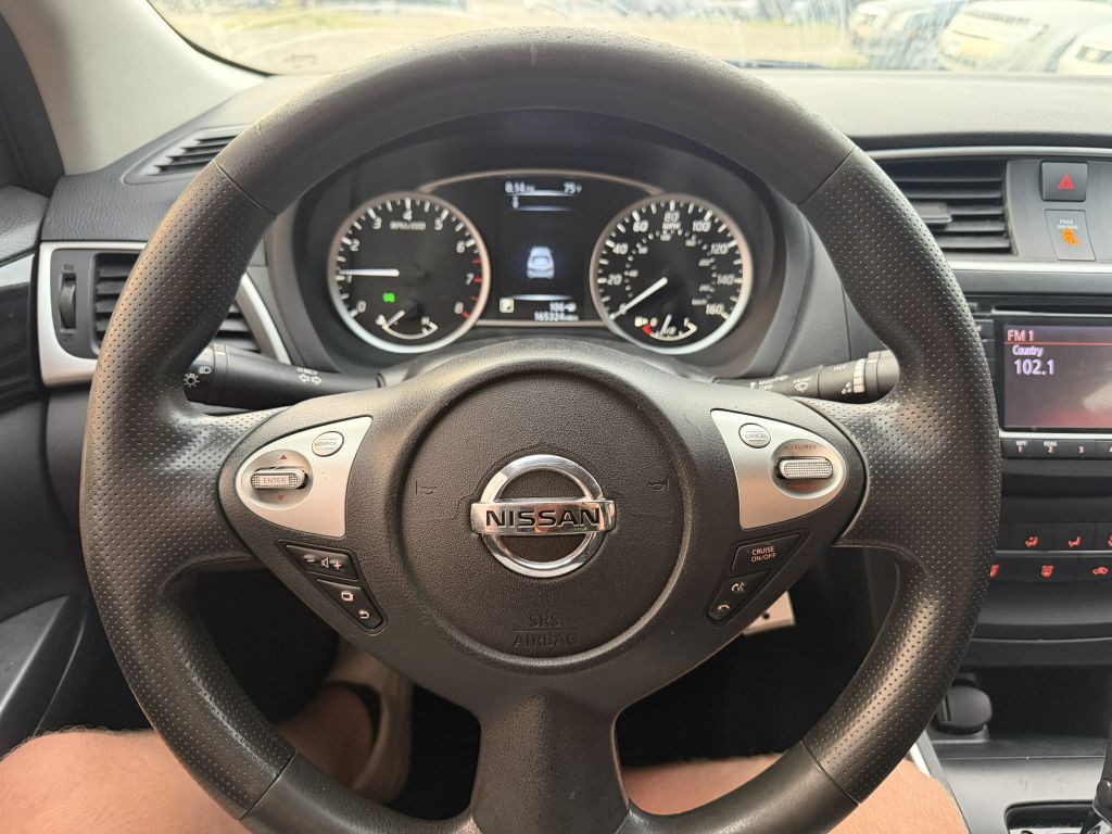 2018 Nissan Sentra Image 15