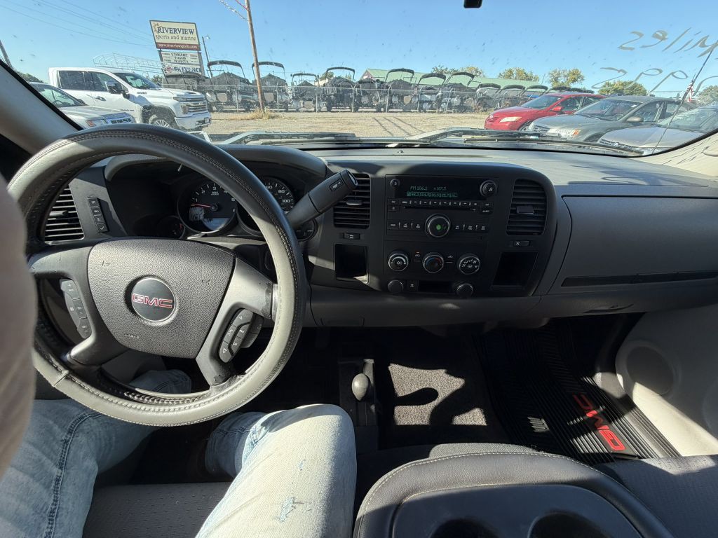 2009 GMC Sierra 1500 Image 13