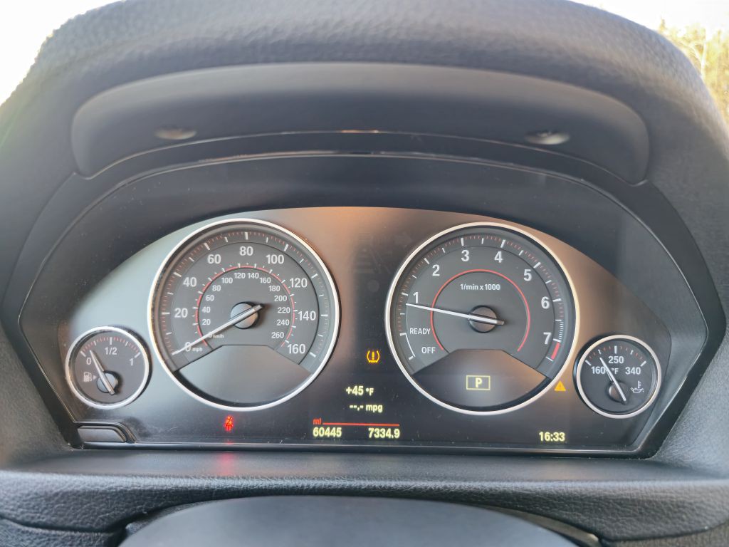 2015 BMW 4 Series Image 17