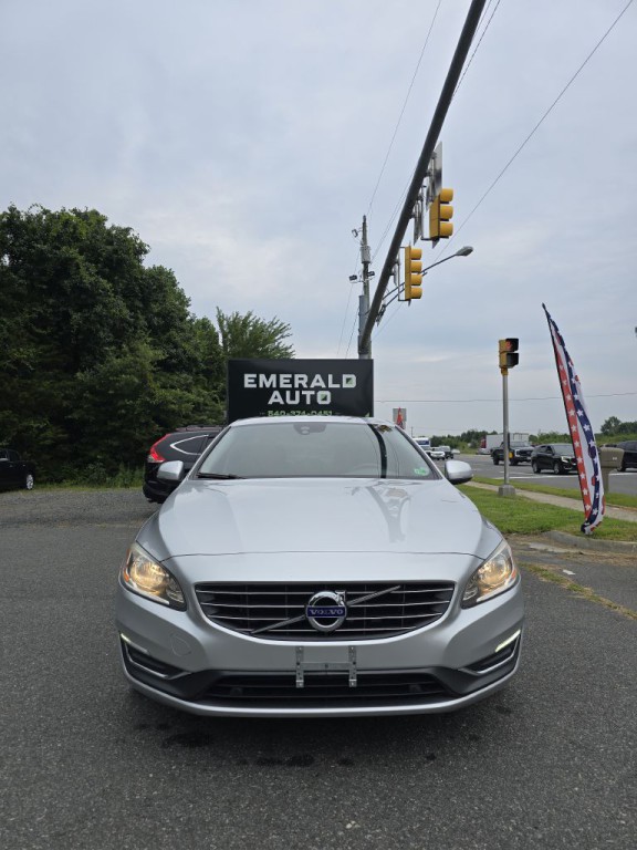 2015 Volvo S60 Image 2