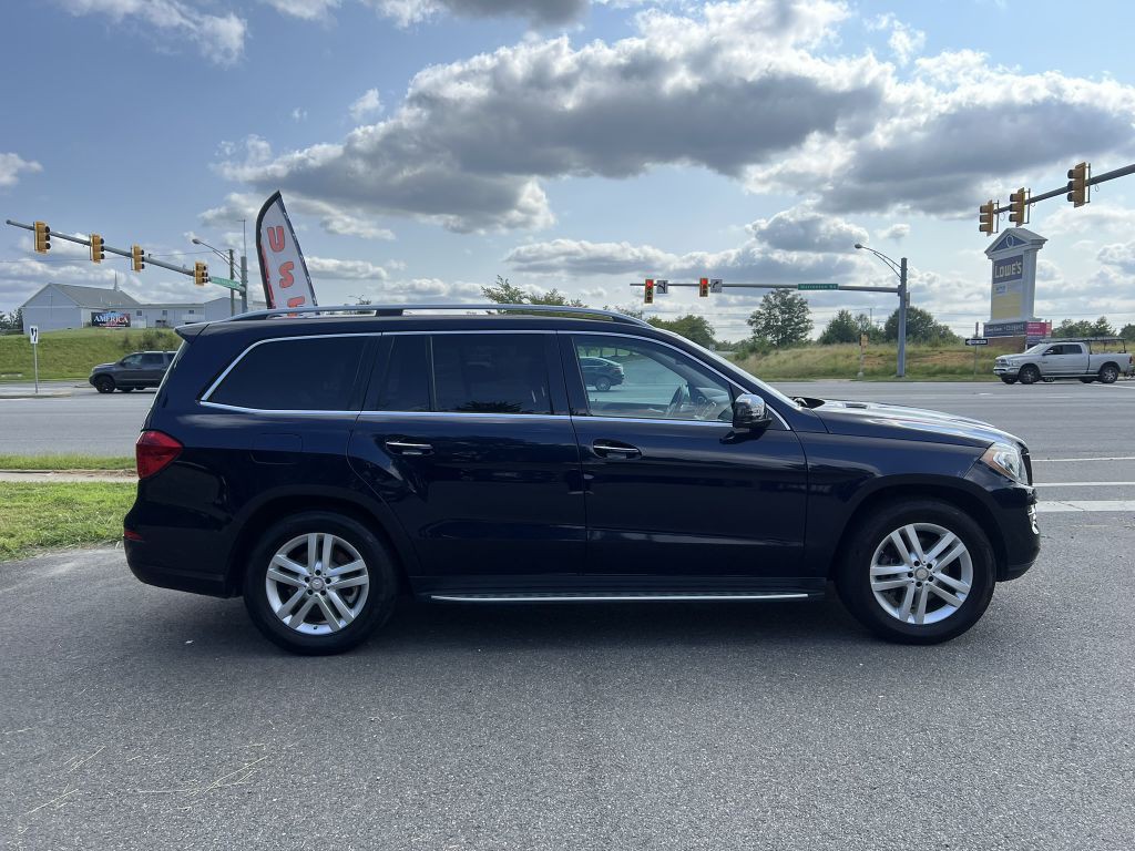 2016 Mercedes-Benz GL-Class Image 4