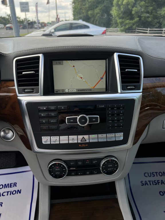 2016 Mercedes-Benz GL-Class Image 13