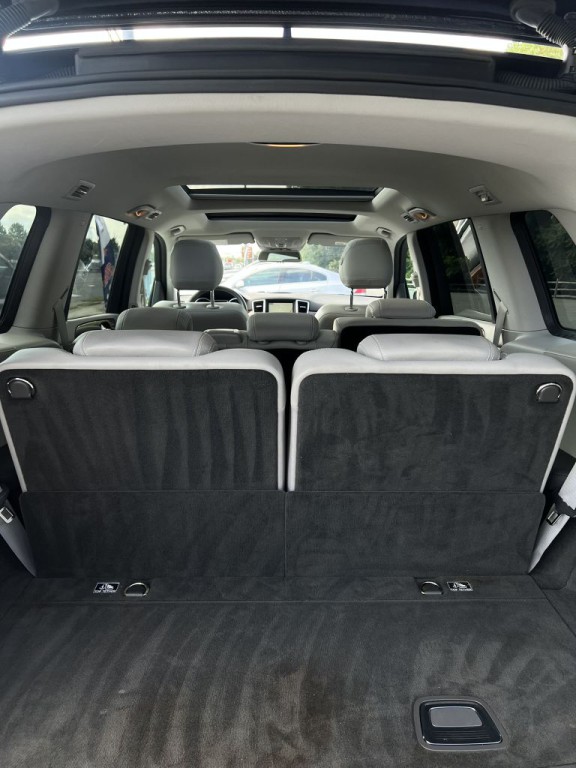 2016 Mercedes-Benz GL-Class Image 14