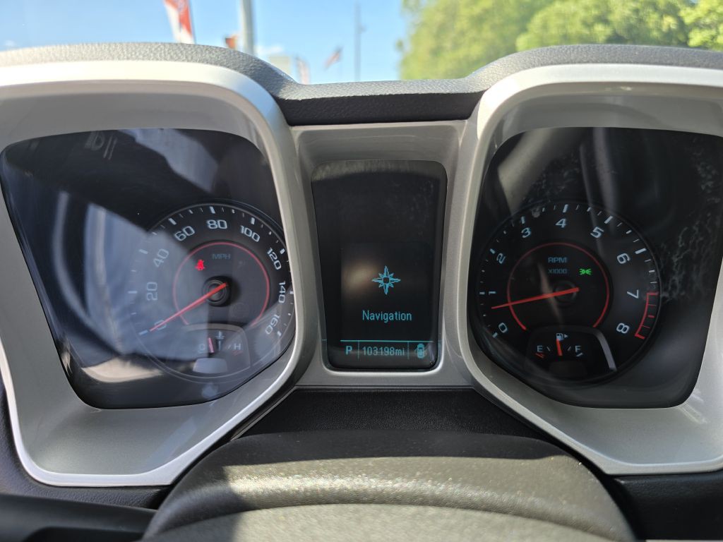2015 Chevrolet Camaro Image 12