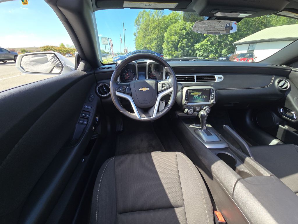 2015 Chevrolet Camaro Image 14