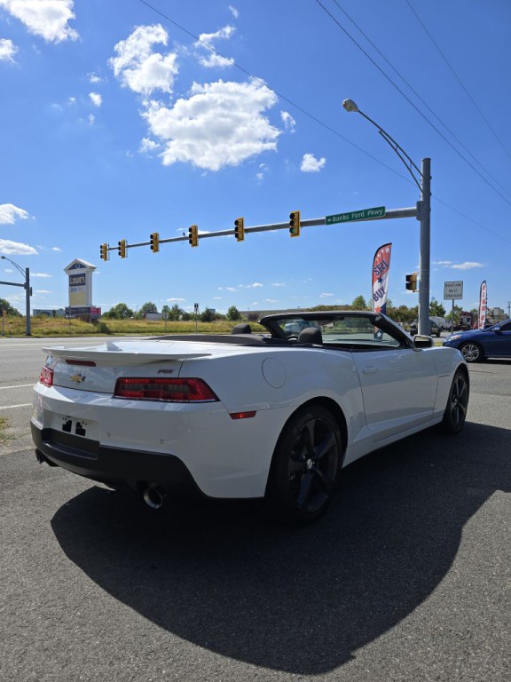 2015 Chevrolet Camaro Image 19