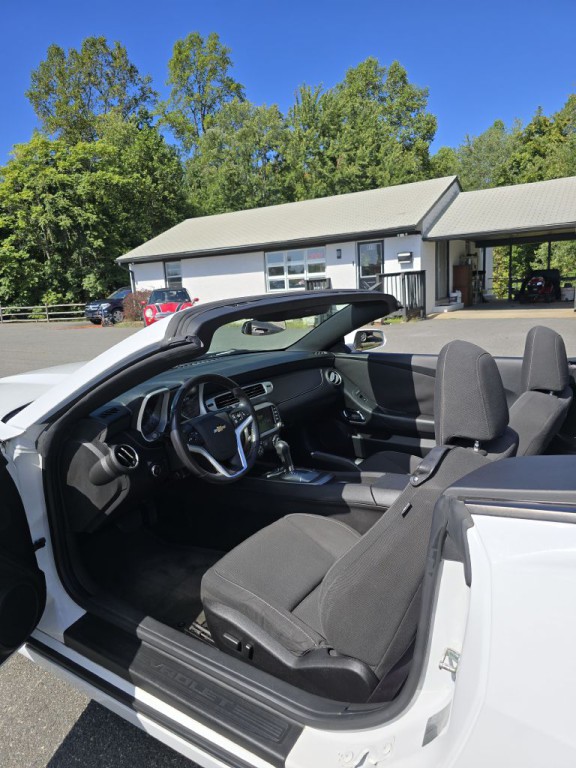 2015 Chevrolet Camaro Image 22