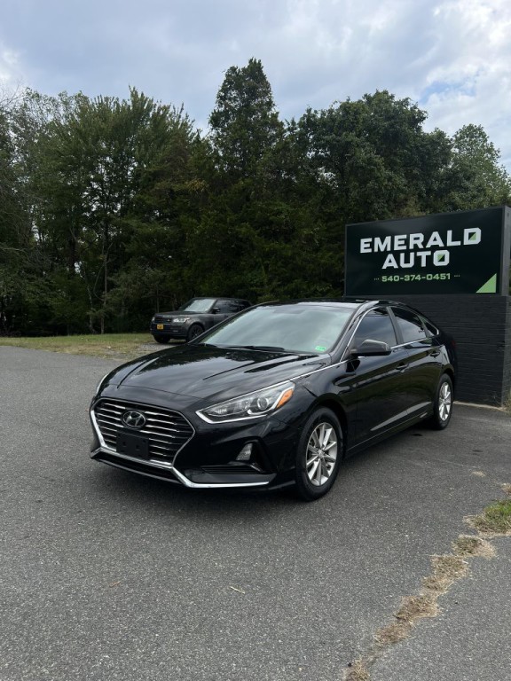 2018 Hyundai Sonata Image 1
