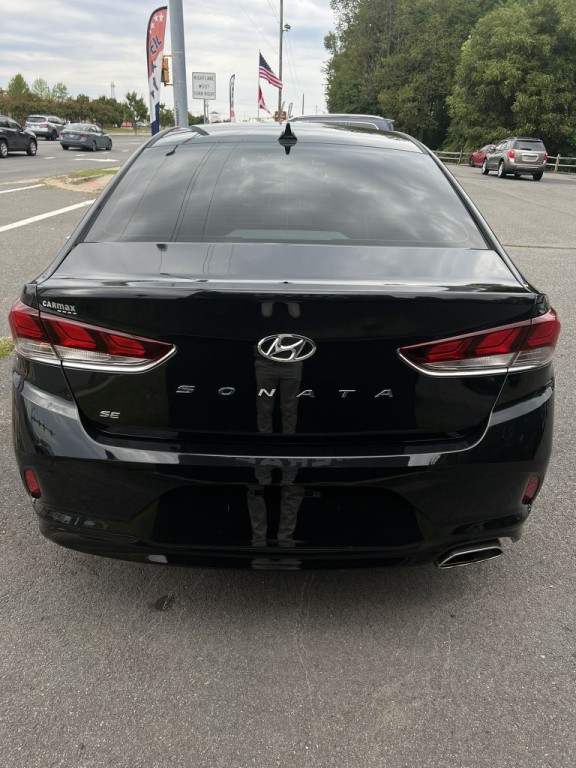 2018 Hyundai Sonata Image 8