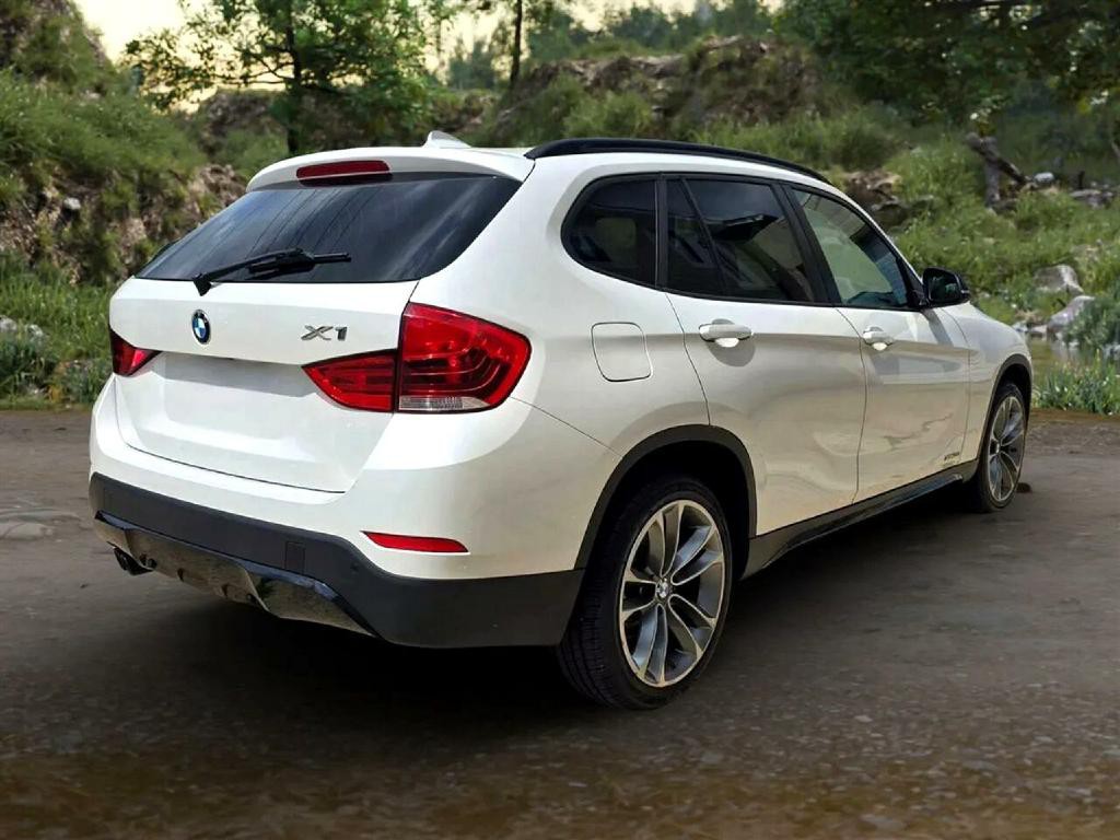 2014 BMW X1 Image 5