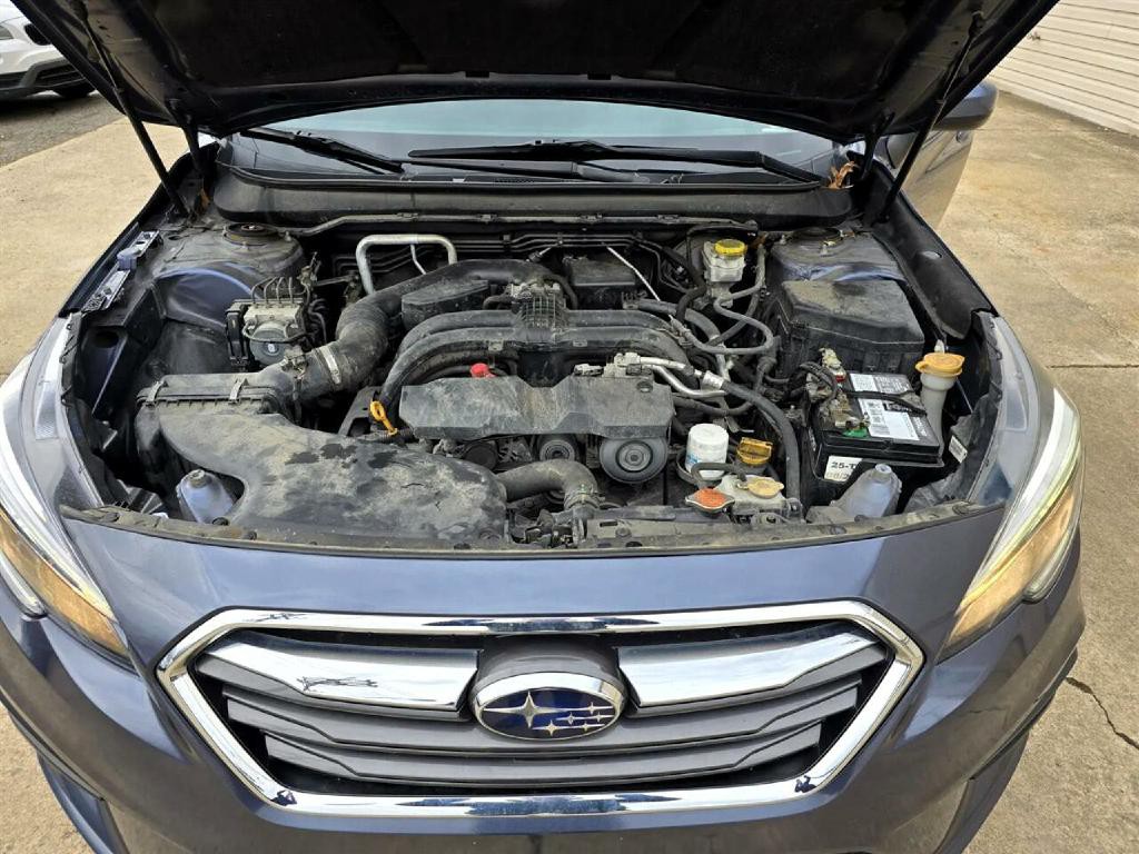2018 Subaru Legacy Image 16