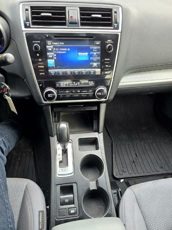 2018 Subaru Legacy Image 18