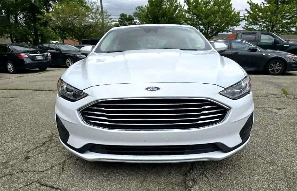2019 Ford Fusion Image 1