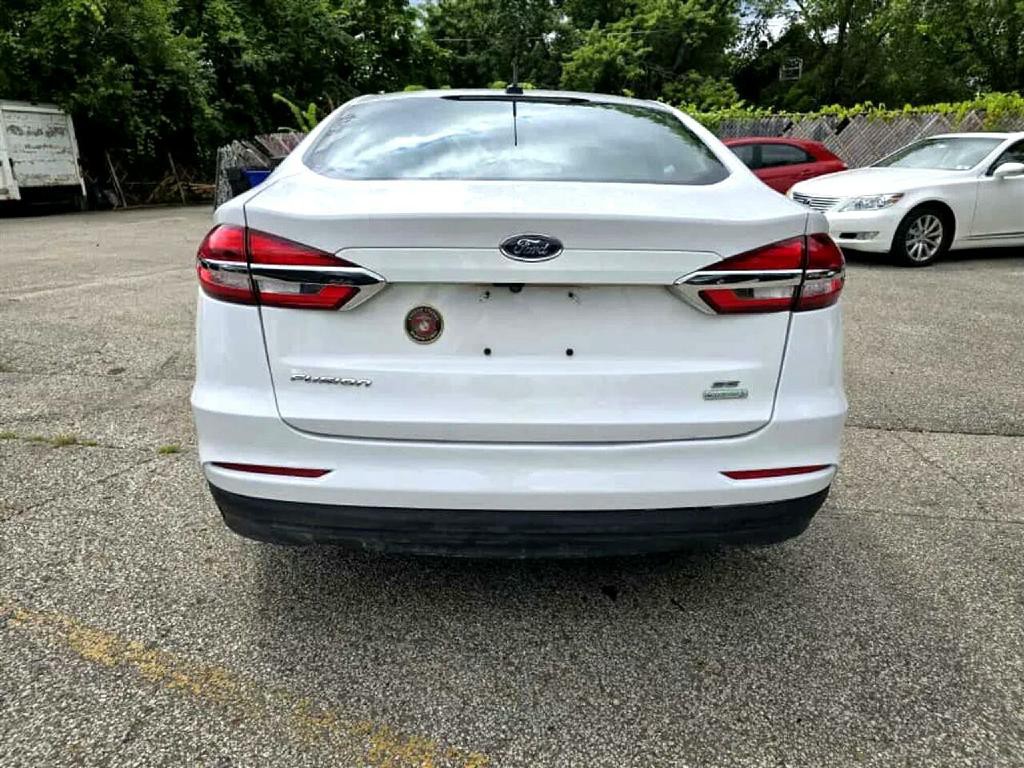 2019 Ford Fusion Image 5