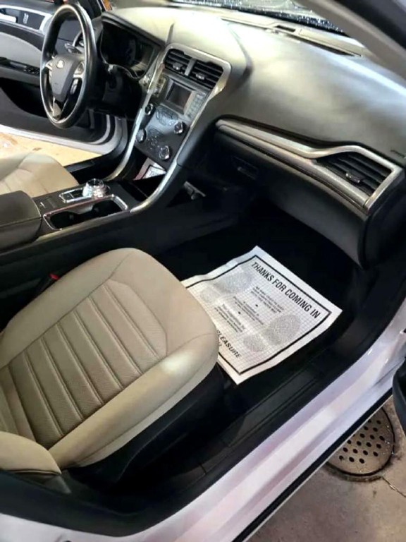 2019 Ford Fusion Image 13