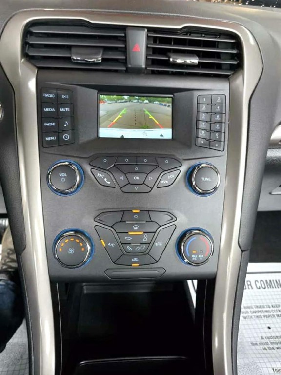 2019 Ford Fusion Image 18