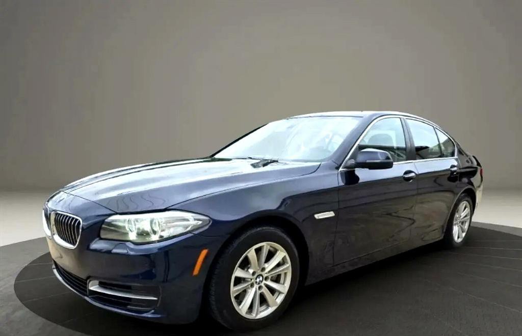 2014 BMW 5 Series Image 2