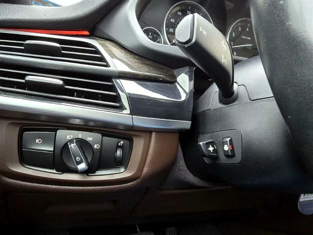 2017 BMW X5 Image 7
