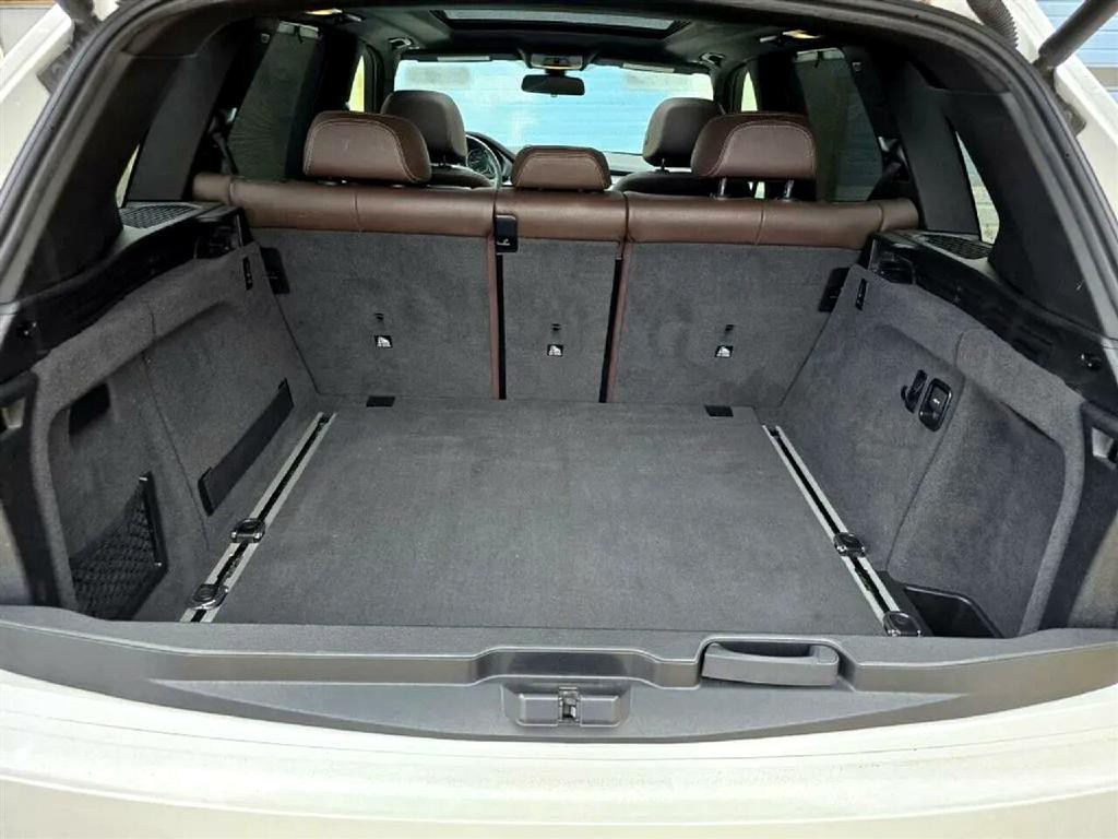 2017 BMW X5 Image 17