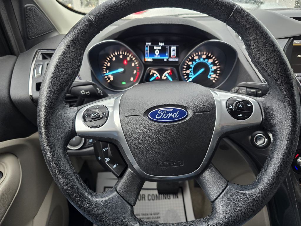 2015 Ford Escape Image 11