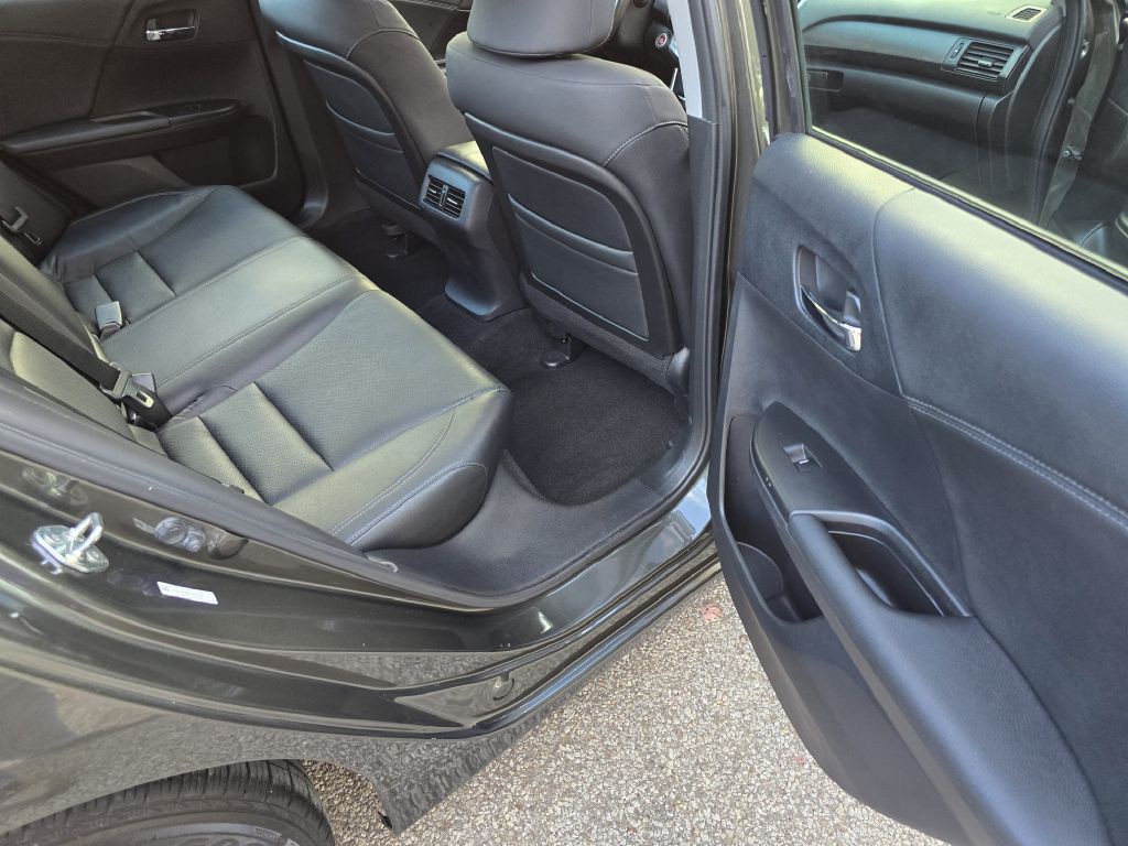 2014 Honda Accord Image 12
