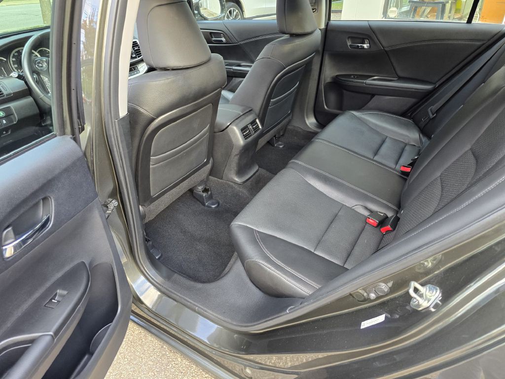 2014 Honda Accord Image 13