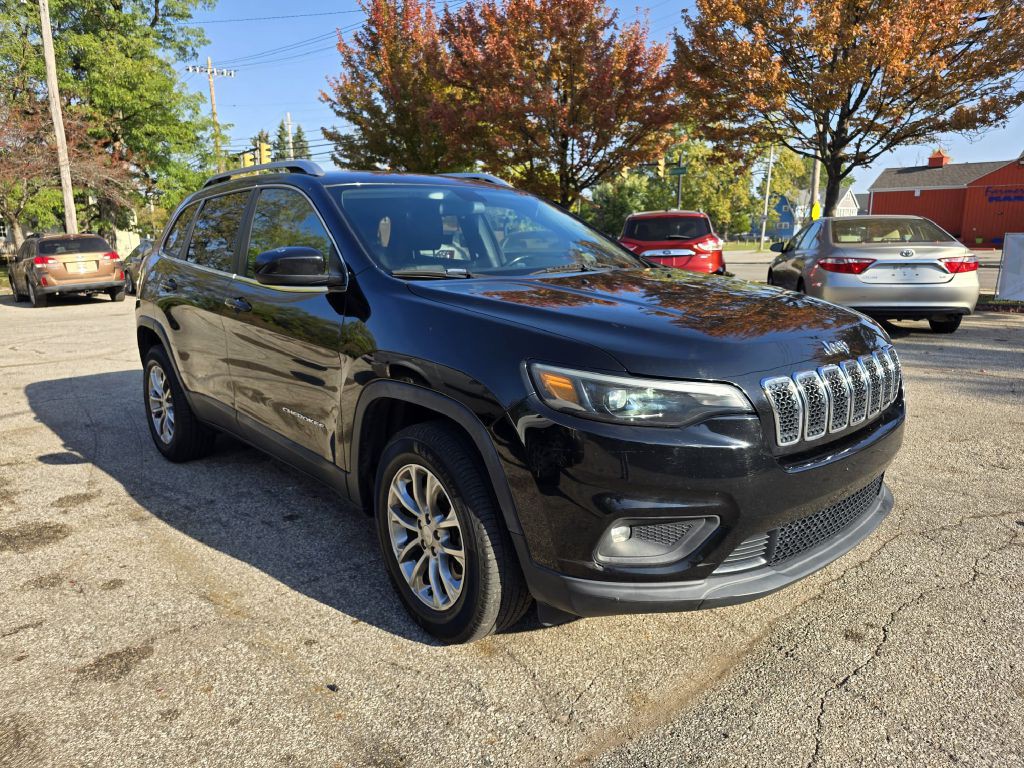 2019 Jeep Cherokee Image 2