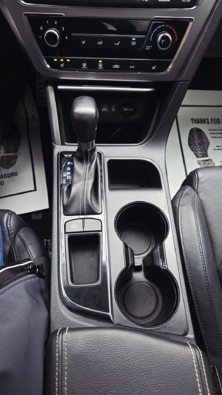 2017 Hyundai Sonata Image 10