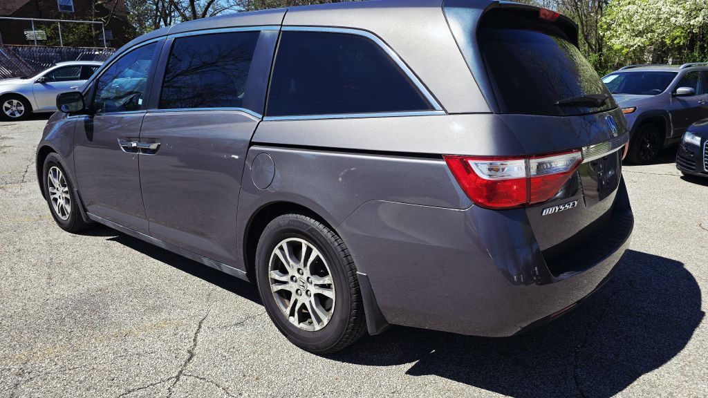 2013 Honda Odyssey Image 4