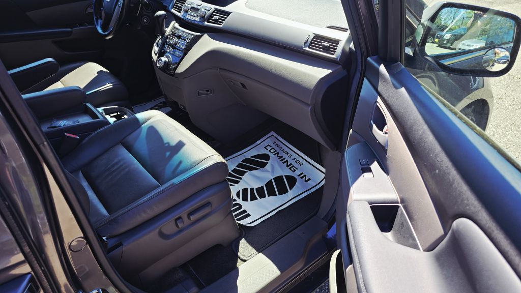 2013 Honda Odyssey Image 10