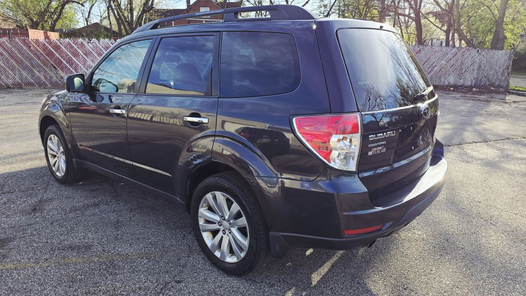 2013 Subaru Forester Image 3