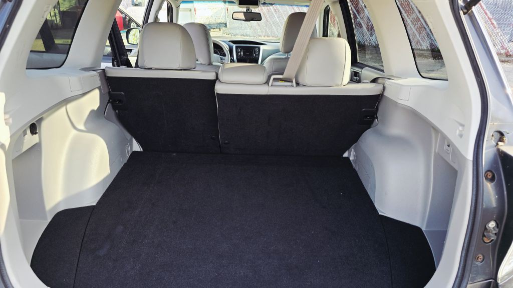 2013 Subaru Forester Image 19