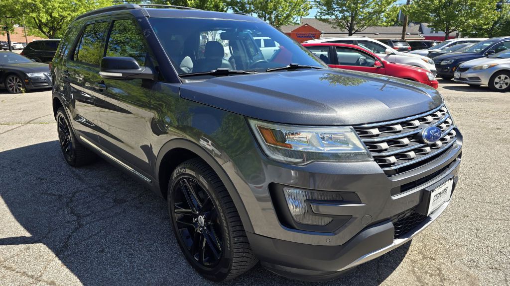 2016 Ford Explorer Image 2