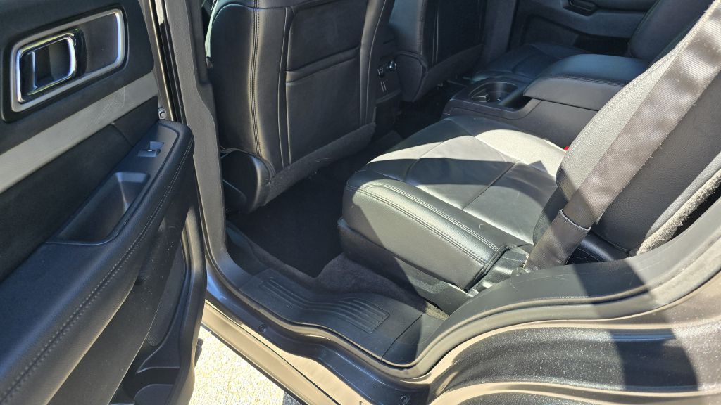 2016 Ford Explorer Image 16