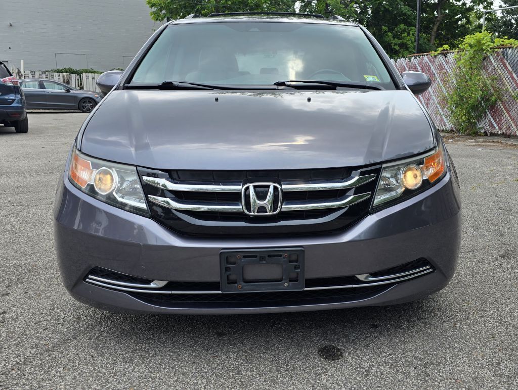 2016 Honda Odyssey Image 1